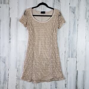 NWOT Rosegold Petite Beige Lined Crochet Short Sleeve Dress Women's Size Large